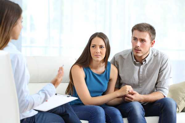 What to Know When It’s Time to Find a Marriage Counselor