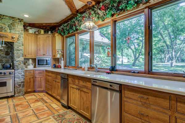 Your Ultimate Guide for Buying Custom Windows